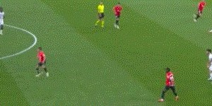 FB体育-【西甲】本泽马2球2助破纪录 阿森西奥3球 皇马6比1