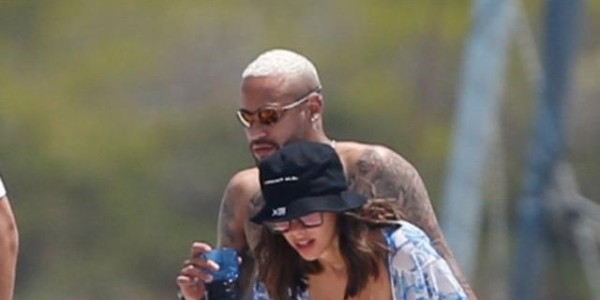 FB体育-内马尔新欢是巴西网红 跟他前女友长得很像！