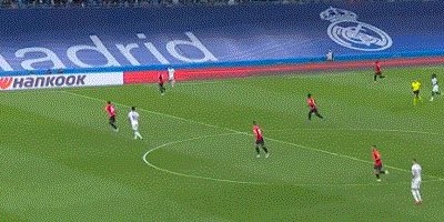 FB体育-【西甲】本泽马2球2助破纪录 阿森西奥3球 皇马6比1