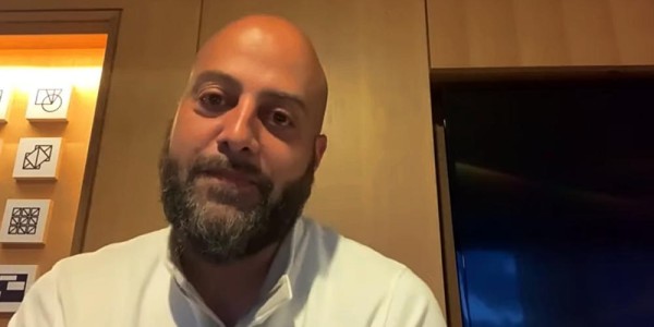 FB体育-2场6中1只得3分！火箭大闸回暖无望？5300万坑了斯通，交易难出手