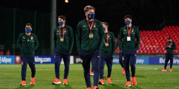 FB体育官网-意大利教练组一人私自外出引发全队集团感染？