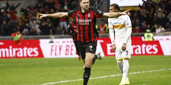 FB体育app下载-意媒：米兰在周一放假，但加比亚和菲尔克鲁格选择加练