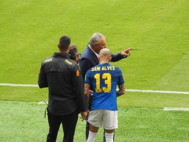 1643329581178039944.jpg FKI4awXXIAY7Zzs.jpg